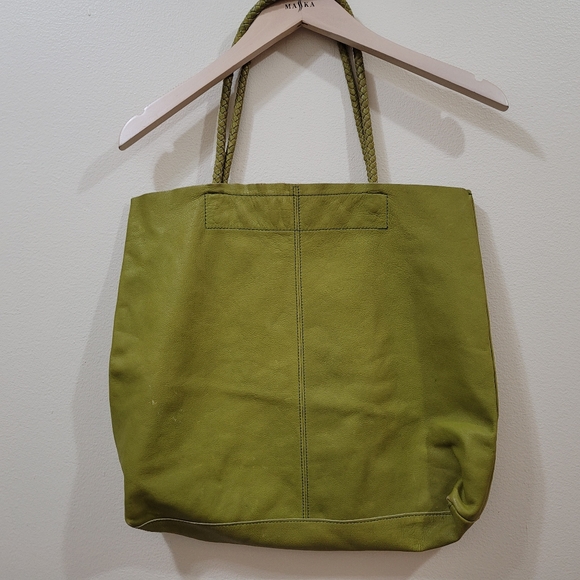 Banana Republic Bag - Picture 2 of 16